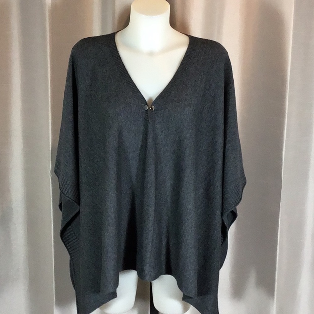 Charlie Paige knit poncho